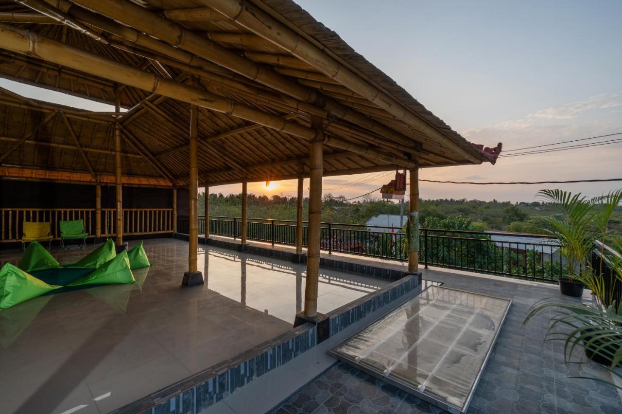 The Green Groves Hostel Lembongan Kültér fotó