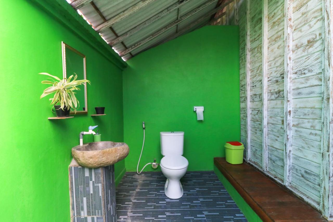 The Green Groves Hostel Lembongan Kültér fotó