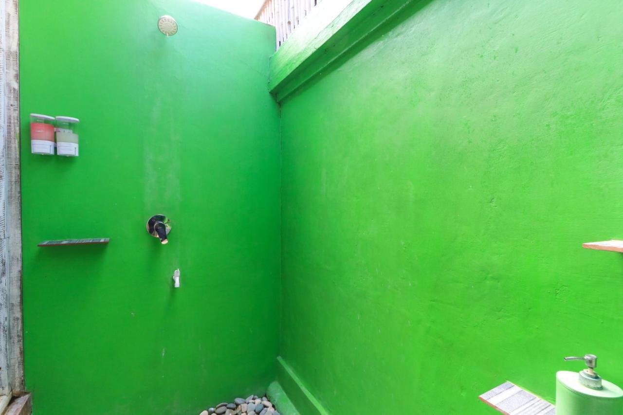 The Green Groves Hostel Lembongan Kültér fotó