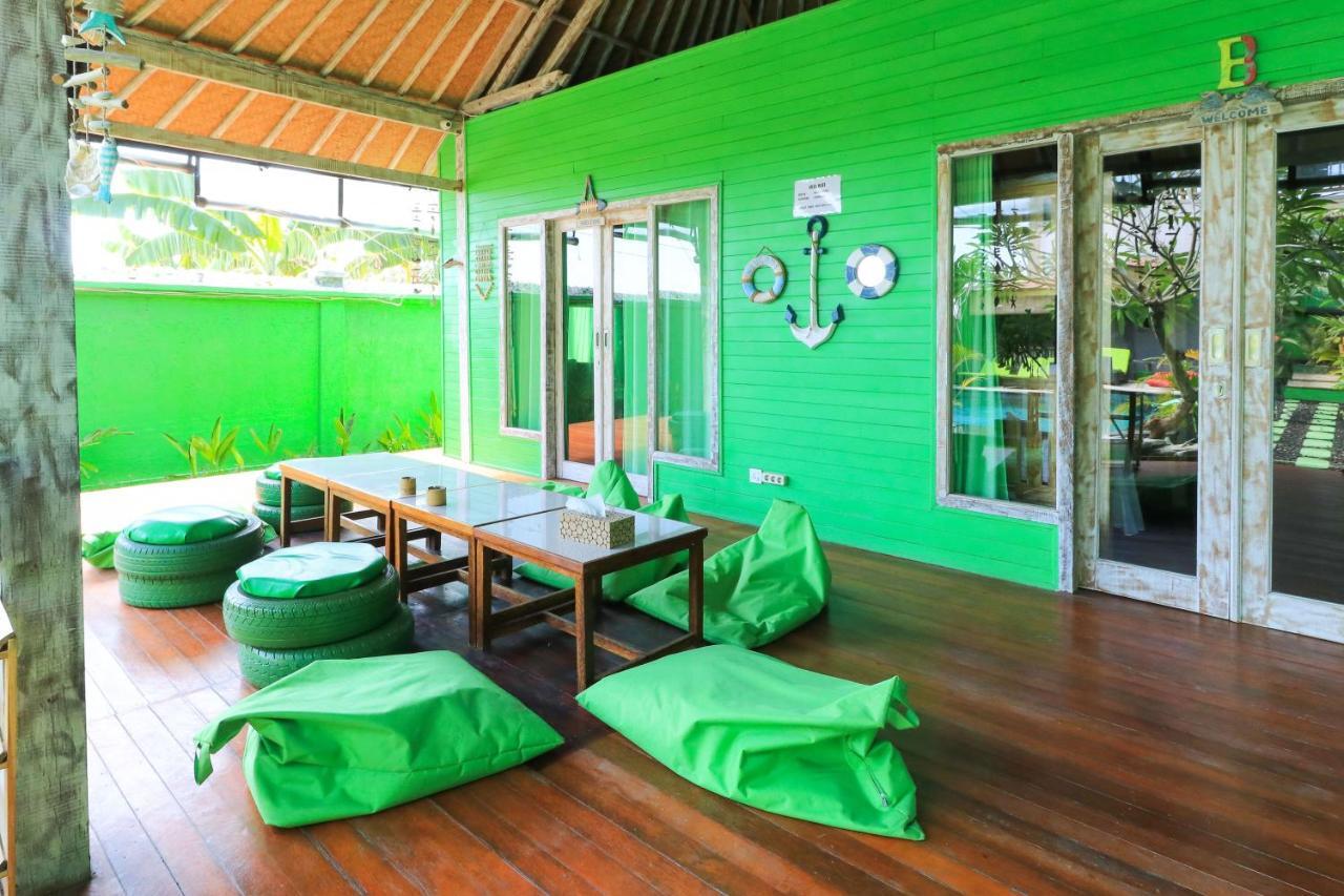 The Green Groves Hostel Lembongan Kültér fotó