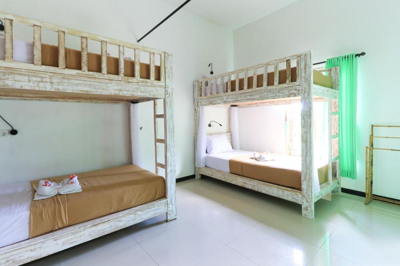 The Green Groves Hostel Lembongan Kültér fotó