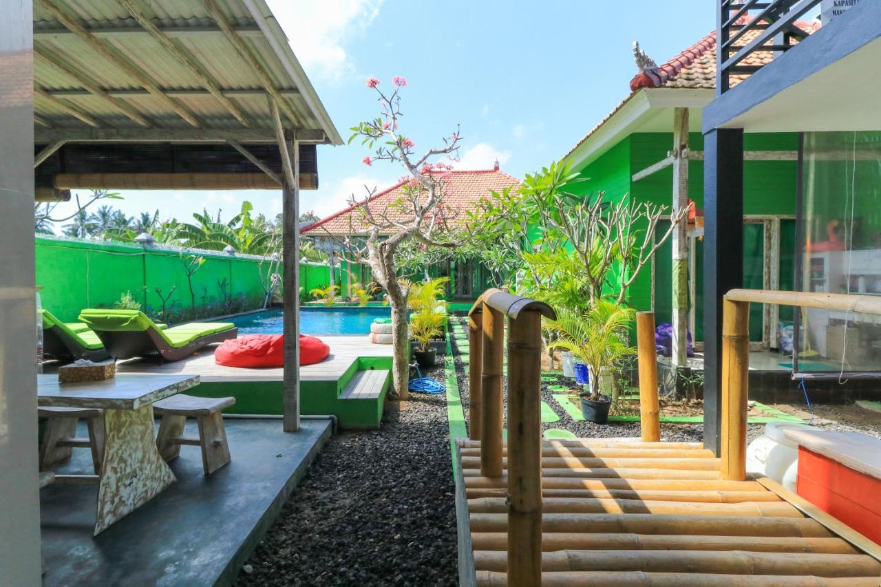 The Green Groves Hostel Lembongan Kültér fotó